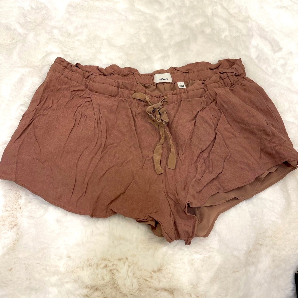 Aritzia short shorts